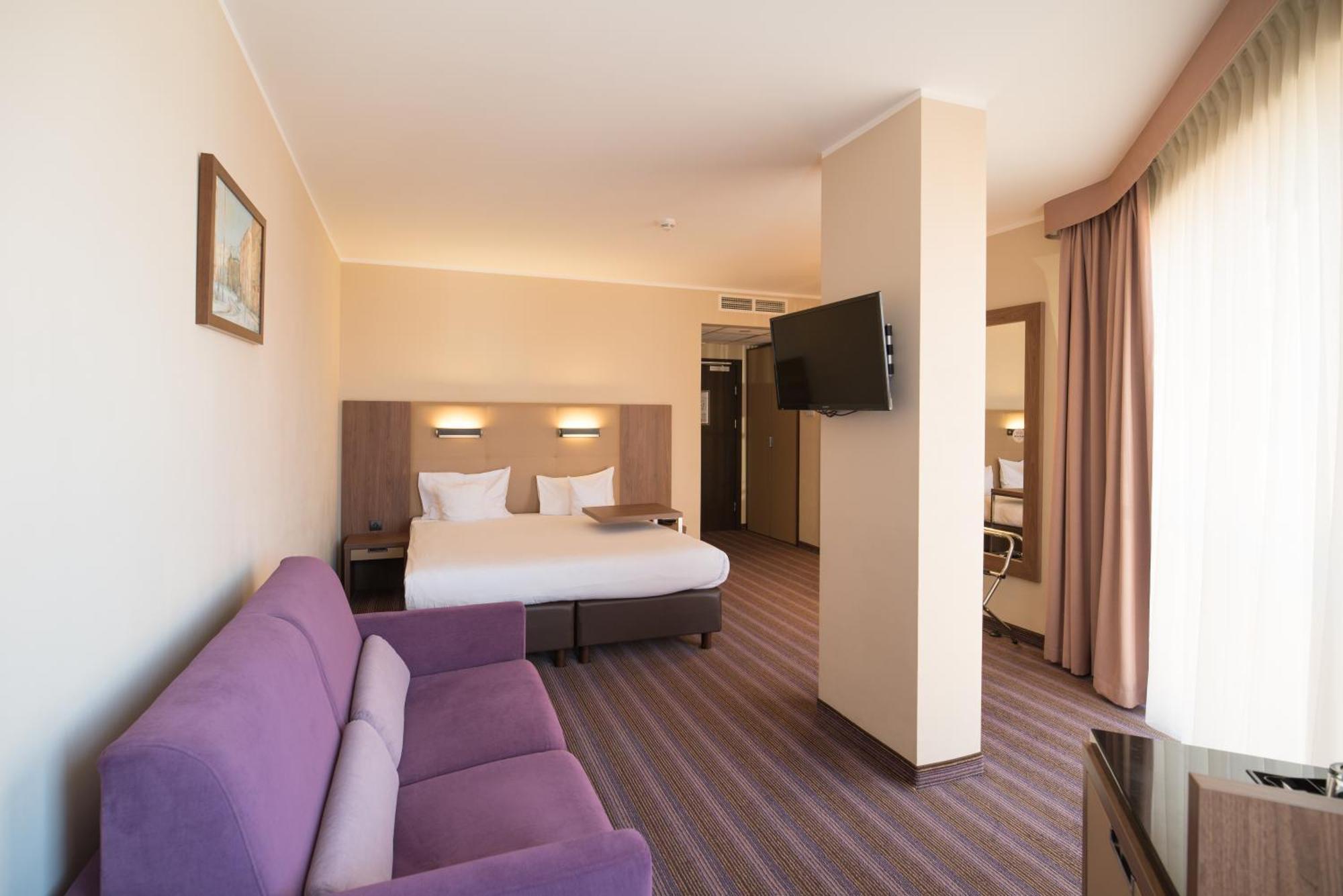 Hotel Desilva Premium Poznań Esterno foto